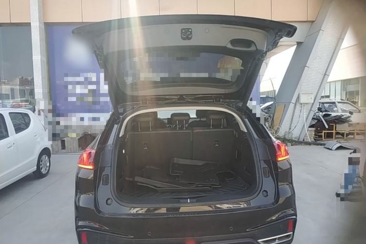 Used Wey VV5 2020 1.5T Two-Wheel Drive Smart Pioneer Trunk