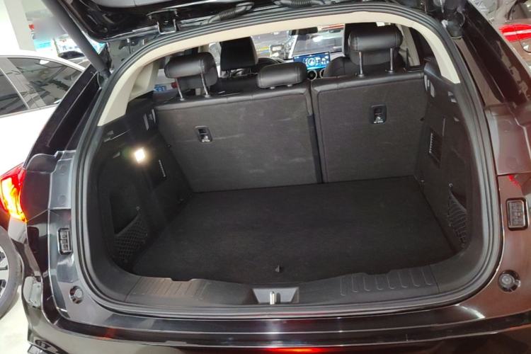 Used Wey VV5 2020 1.5T Two-Wheel Drive Smart Pioneer Trunk
