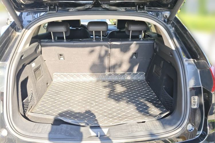 Used Wey VV5 2020 1.5T Two-Wheel Drive Smart Pioneer Trunk