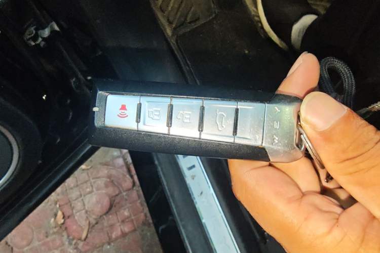 Used Wey VV5 2020 1.5T Two-Wheel Drive Smart Pioneer Vehicle Key