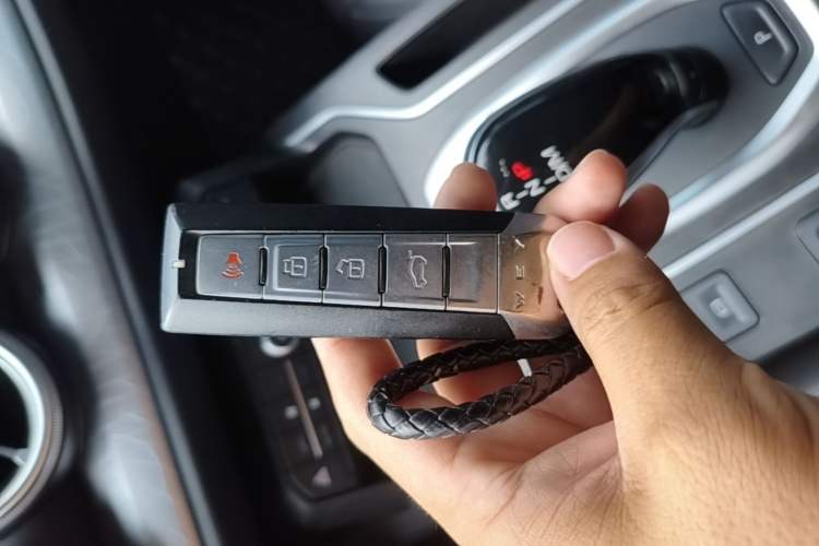 Used Wey VV5 2020 1.5T Two-Wheel Drive Smart Pioneer Vehicle Key