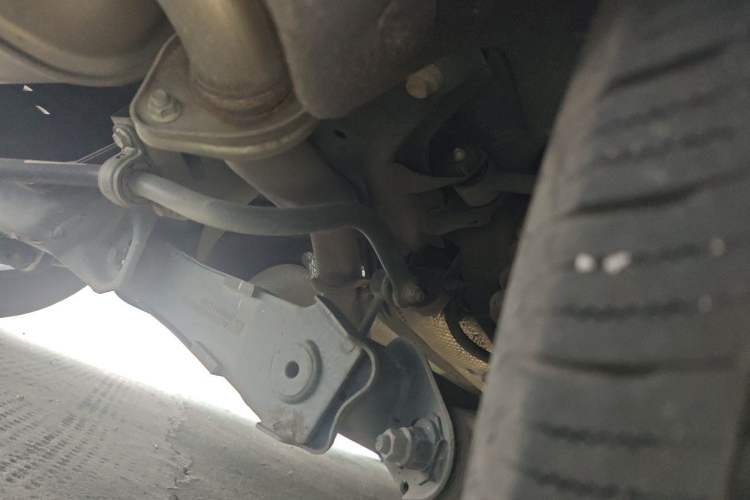 Used Wey VV5 2020 1.5T Two-Wheel Drive Smart Pioneer Chassis Rear Right