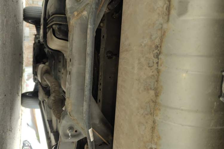Used Wey VV5 2020 1.5T Two-Wheel Drive Smart Pioneer Chassis Rear