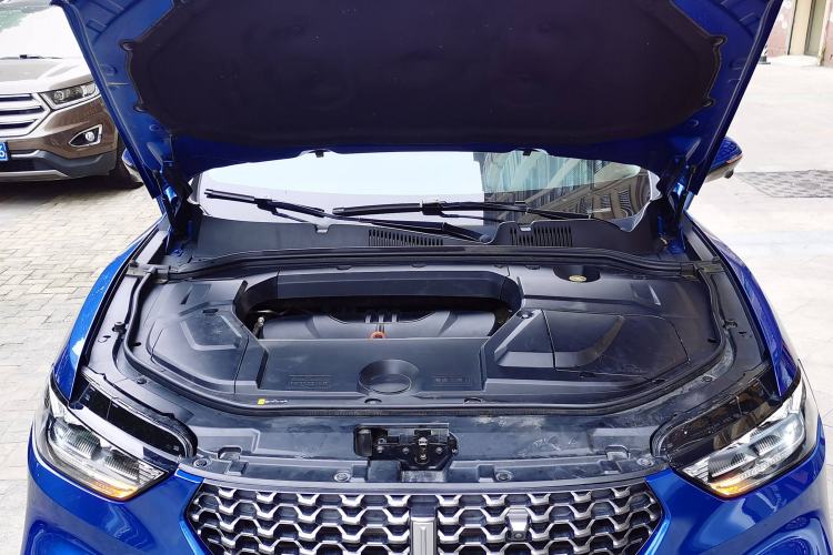 Used Wey VV5 2020 1.5T Two-Wheel Drive Color Pioneer Engine Bay