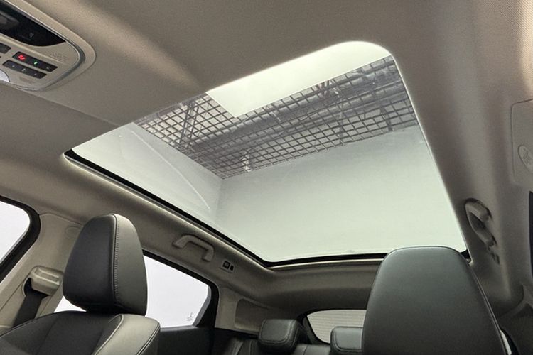 Used Wey VV5 2020 1.5T Two-Wheel Drive Smart Pioneer Headliner