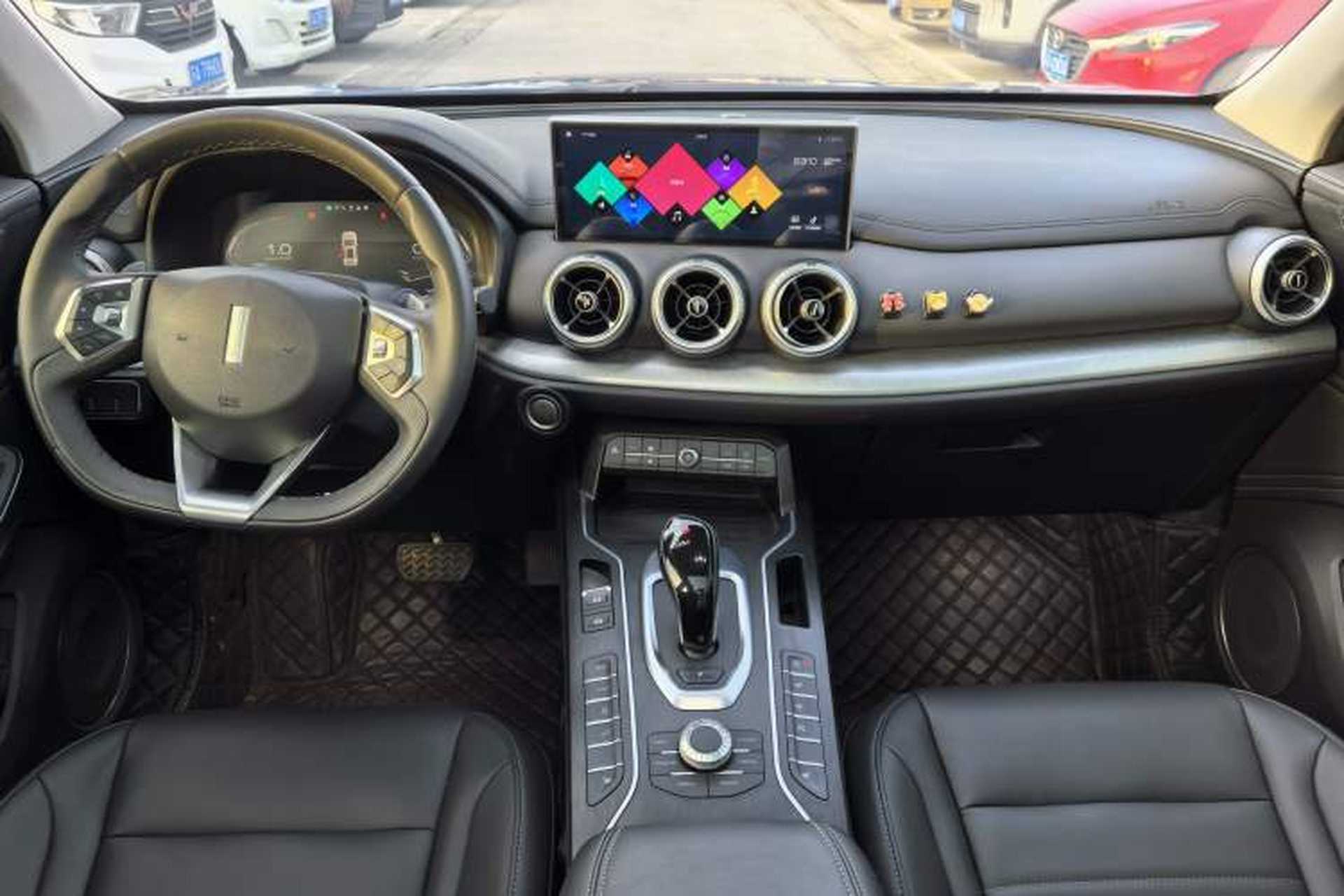 Used Wey VV5 2020 1.5T Two-Wheel Drive Smart Pioneer Interior 1