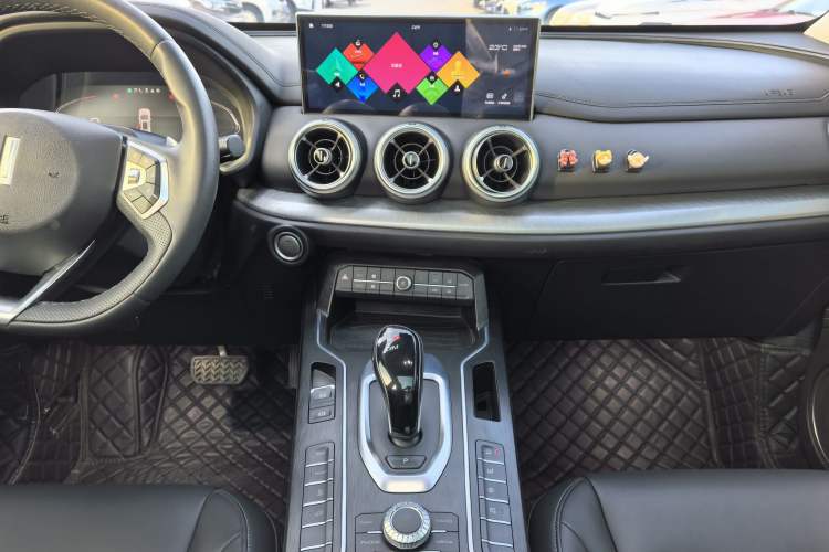 Used Wey VV5 2020 1.5T Two-Wheel Drive Smart Pioneer Interior 2