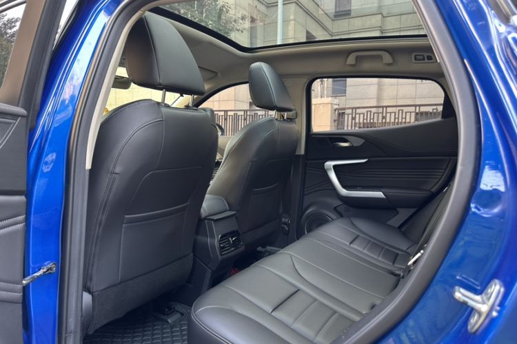 Used Wey VV5 2020 1.5T Two-Wheel Drive Color Pioneer Interior 3