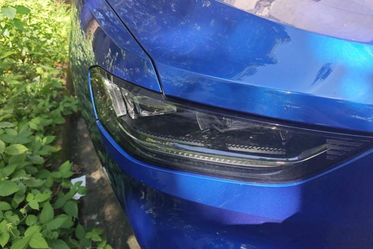 Used Wey VV5 2020 1.5T Two-Wheel Drive Smart Pioneer Right Front Headlight