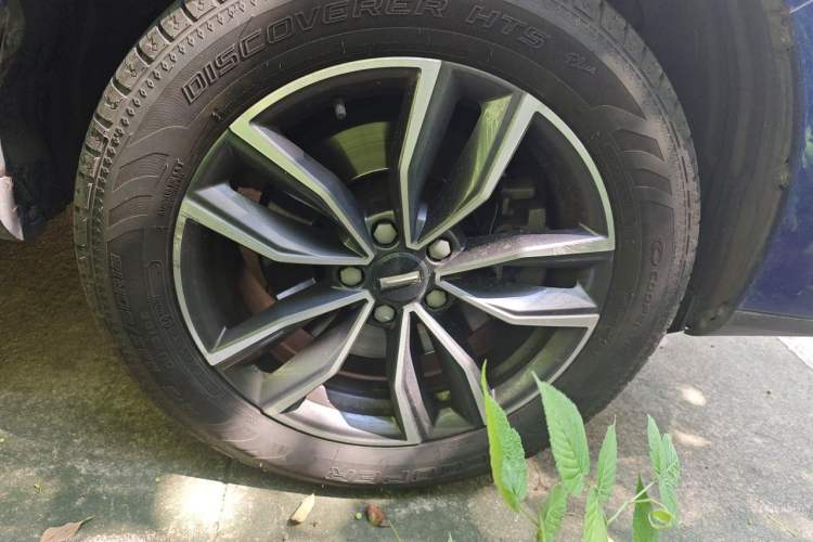 Used Wey VV5 2020 1.5T Two-Wheel Drive Smart Pioneer Right Front Wheel Hub