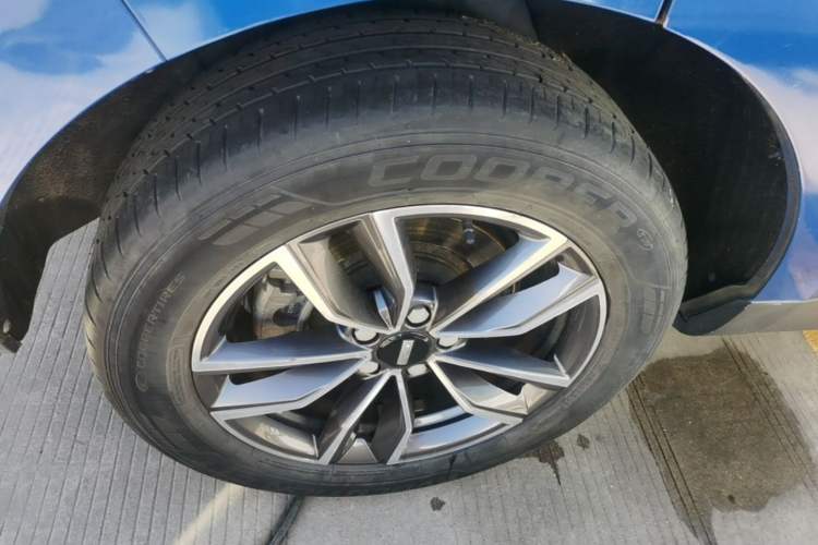 Used Wey VV5 2020 1.5T Two-Wheel Drive Smart Pioneer Right Rear Wheel Hub