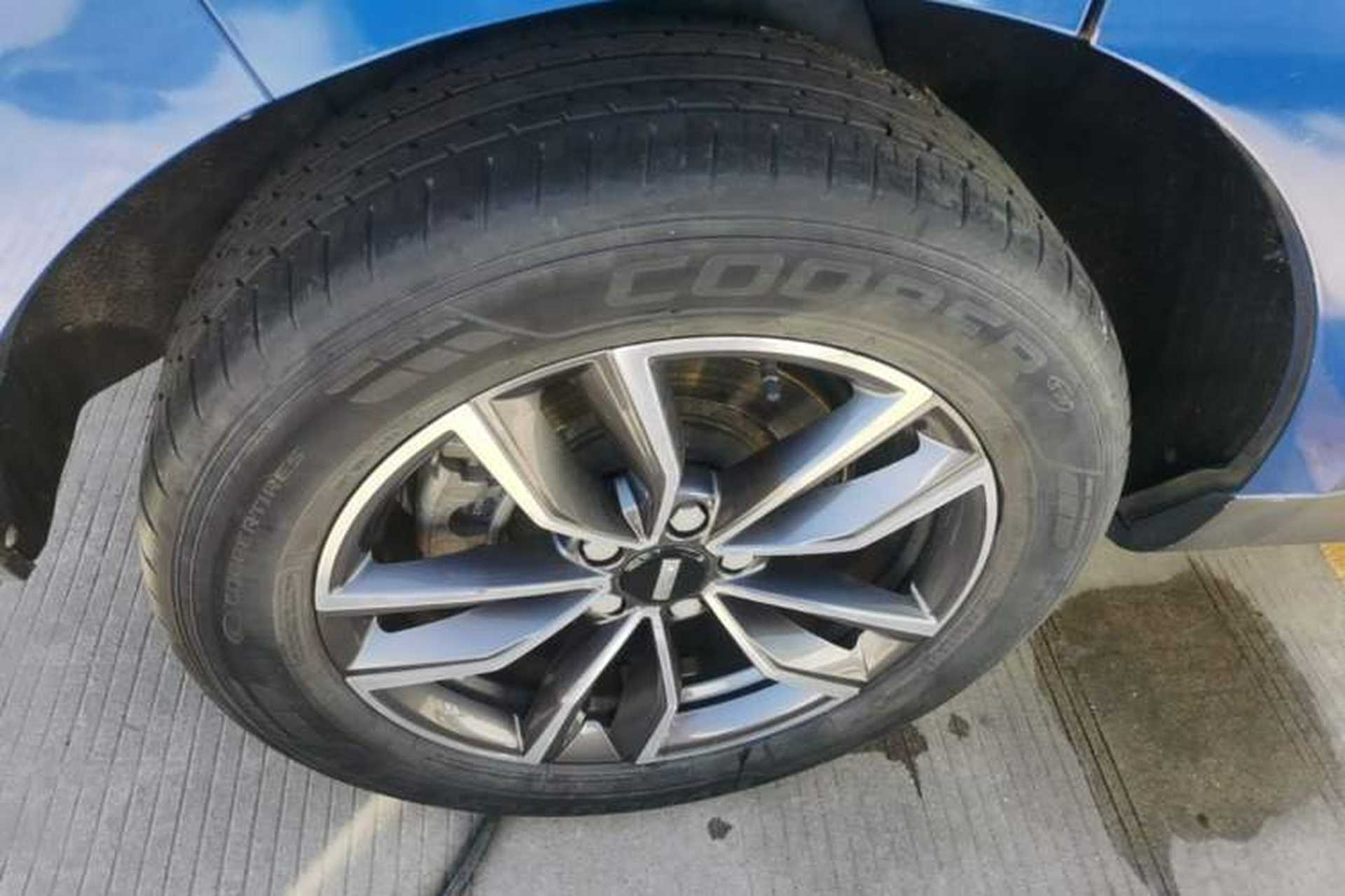 Used Wey VV5 2020 1.5T Two-Wheel Drive Smart Pioneer Right Rear Wheel Hub