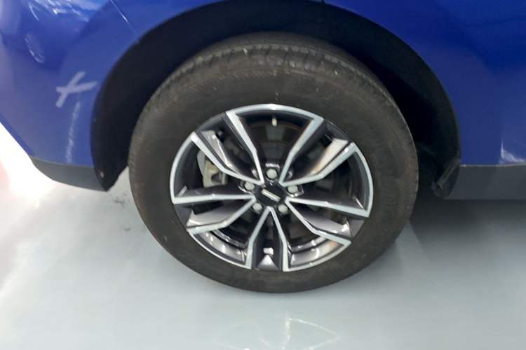 Used Wey VV5 2020 1.5T Two-Wheel Drive Smart Pioneer Right Rear Wheel Hub