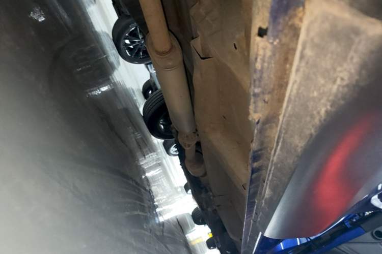 Used Wey VV5 2020 1.5T Two-Wheel Drive Smart Pioneer Right Side Sill