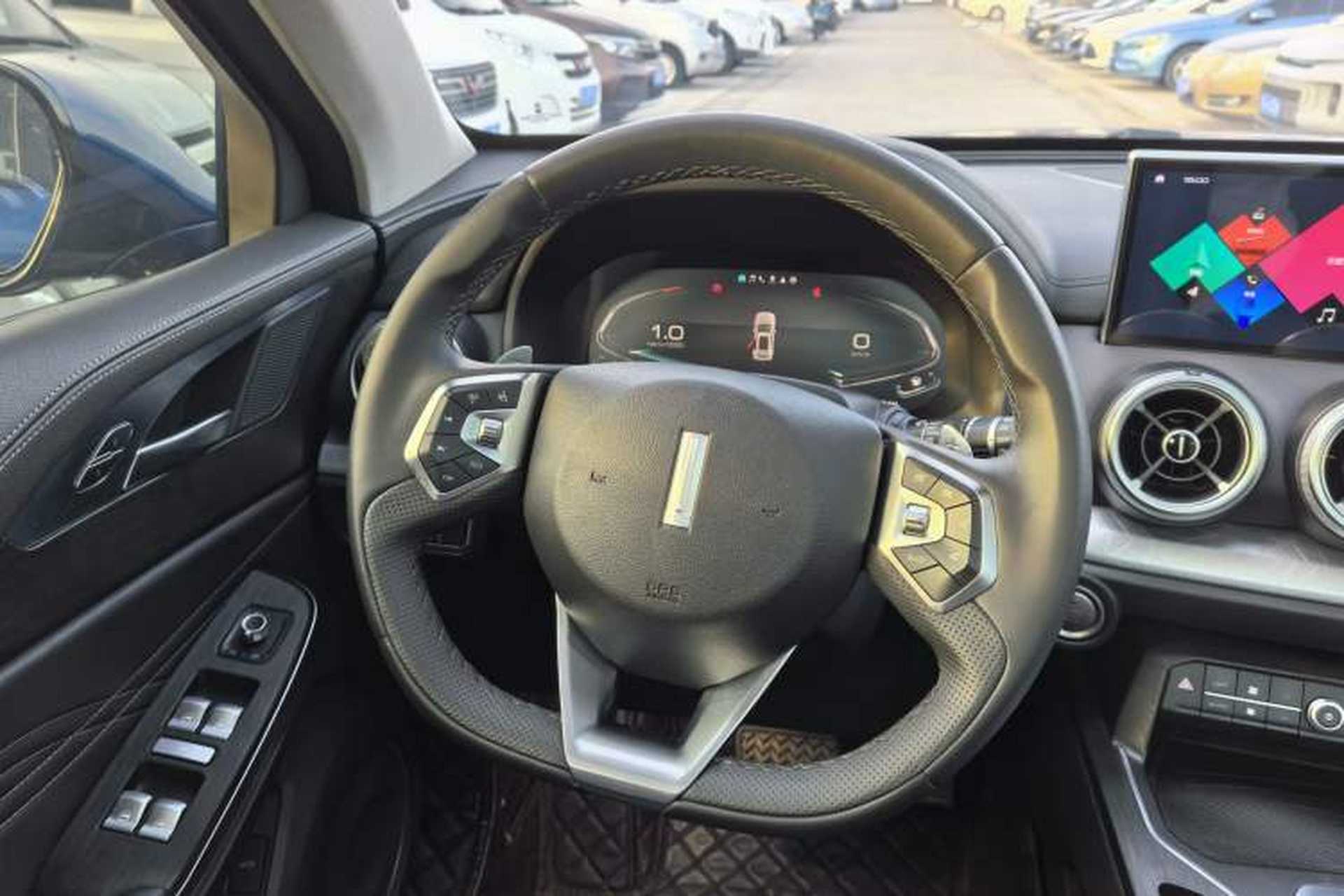 Used Wey VV5 2020 1.5T Two-Wheel Drive Smart Pioneer Steering Wheel