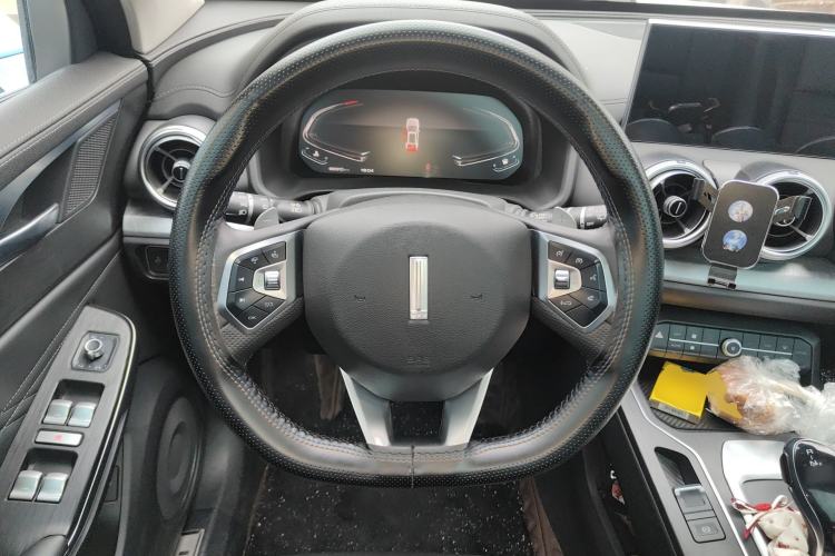 Used Wey VV5 2020 1.5T Two-Wheel Drive Smart Pioneer Steering Wheel