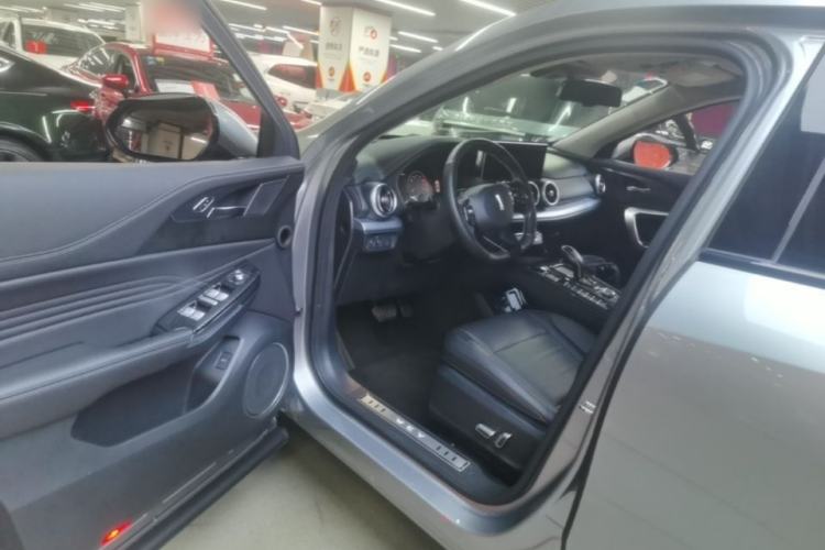 Used Wey VV5 2020 1.5T Two-Wheel Drive Smart Pioneer Driver Seat