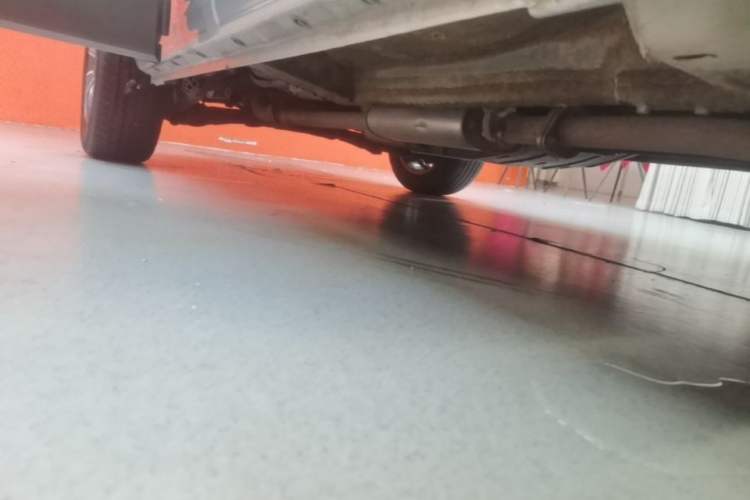 Used Wey VV5 2020 1.5T Two-Wheel Drive Smart Pioneer Right Side Sill