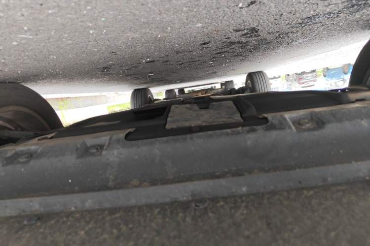 Used Wey VV5 2020 1.5T Two-Wheel Drive Smart Pioneer Chassis Front