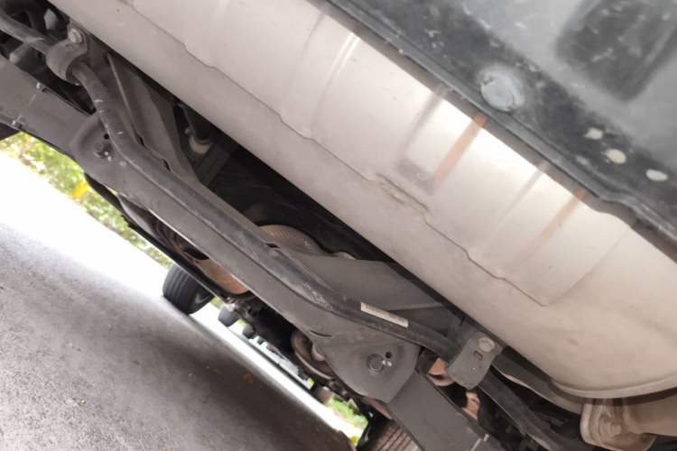 Used Wey VV5 2020 1.5T Two-Wheel Drive Smart Pioneer Chassis Rear