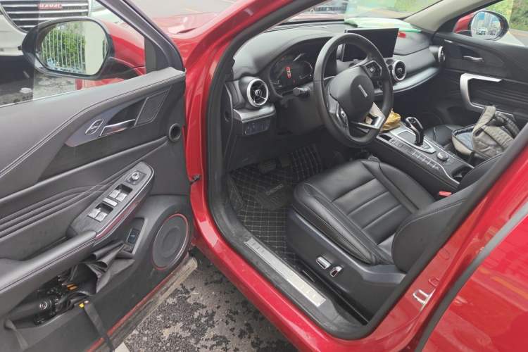 Used Wey VV5 2020 1.5T Two-Wheel Drive Smart Pioneer Driver Seat