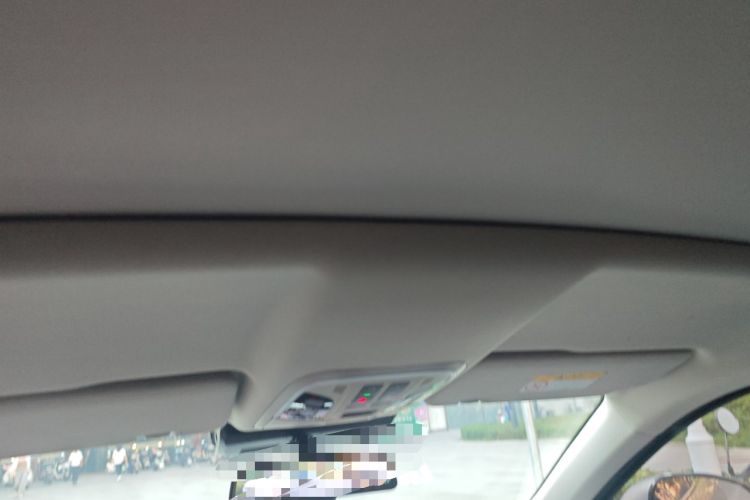 Used Wey VV5 2020 1.5T Two-Wheel Drive Smart Pioneer Headliner