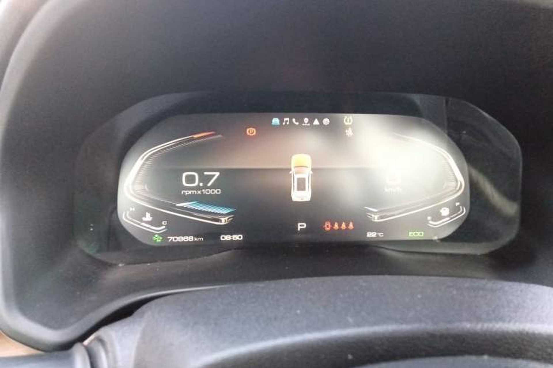 Used Wey VV5 2020 1.5T Two-Wheel Drive Smart Pioneer Instrument Cluster