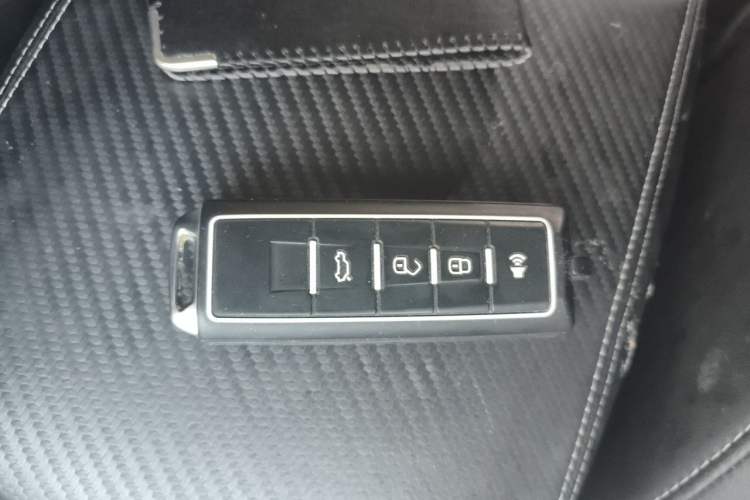 Used Wey VV5 2020 1.5T Two-Wheel Drive Smart Pioneer Vehicle Key