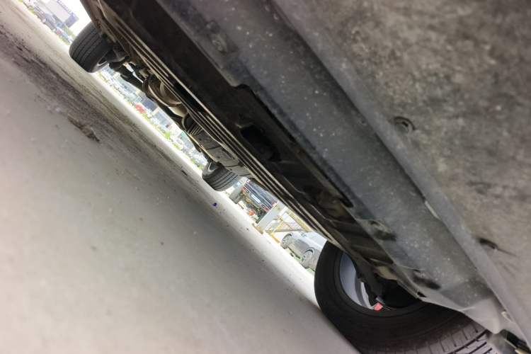 Used Wey VV5 2020 1.5T Two-Wheel Drive Smart Pioneer Chassis Front