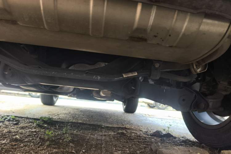 Used Wey VV5 2020 1.5T Two-Wheel Drive Smart Pioneer Chassis Rear