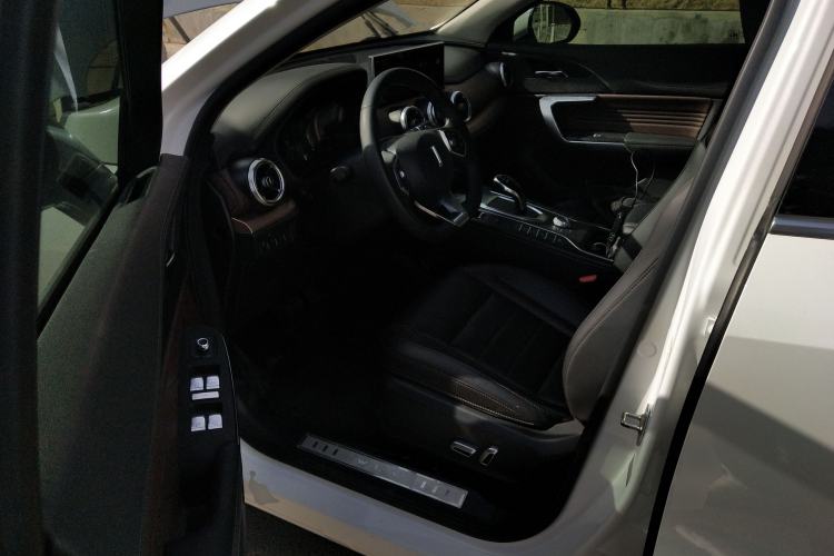 Used Wey VV5 2020 1.5T Two-Wheel Drive Smart Pioneer Driver Seat