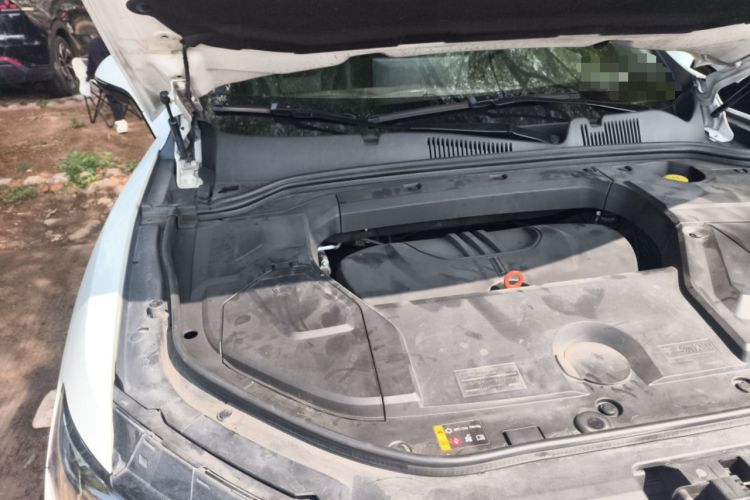 Used Wey VV5 2020 1.5T Two-Wheel Drive Smart Pioneer Engine Bay Right
