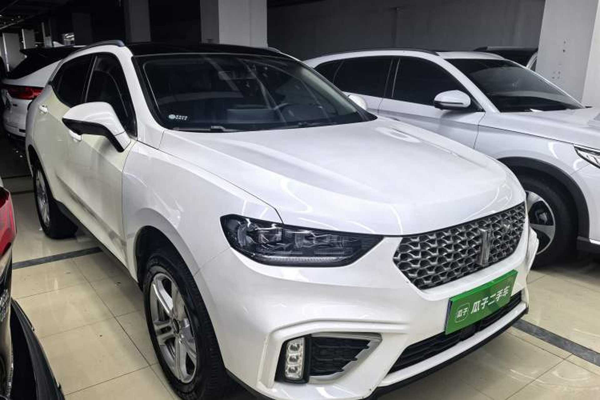 Used Wey VV5 2020 1.5T Two-Wheel Drive Color Pioneer Exterior 1