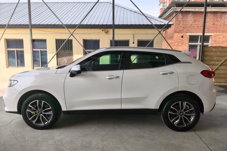 Used Wey VV5 2020 1.5T Two-Wheel Drive Smart Pioneer Exterior 3