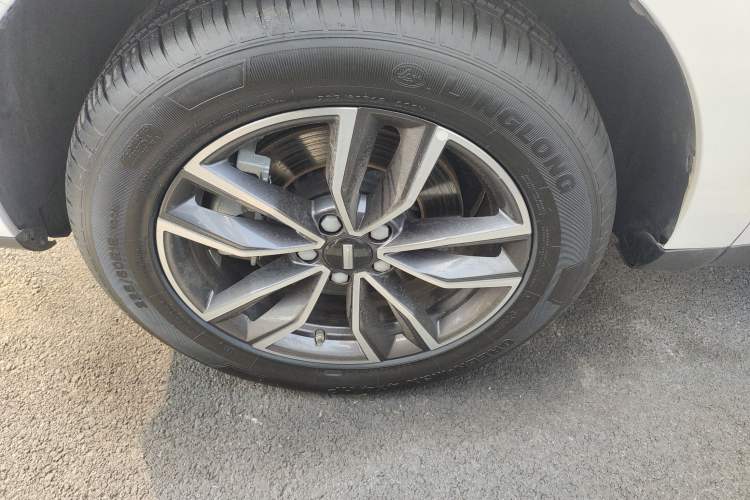Used Wey VV5 2020 1.5T Two-Wheel Drive Smart Pioneer Exterior 4