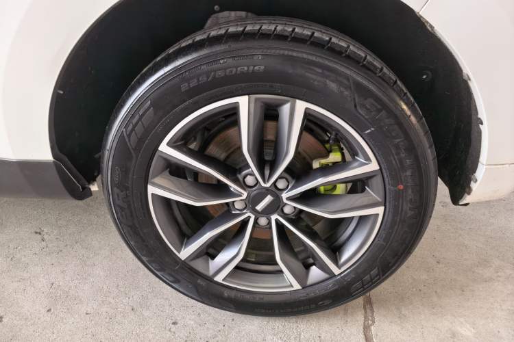 Used Wey VV5 2020 1.5T Two-Wheel Drive Smart Pioneer Exterior 5