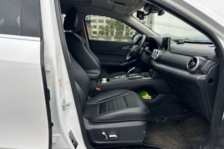 Used Wey VV5 2020 1.5T Two-Wheel Drive Smart Pioneer Interior 1