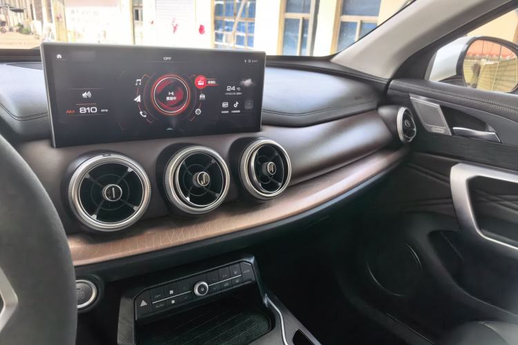 Used Wey VV5 2020 1.5T Two-Wheel Drive Smart Pioneer Interior 4