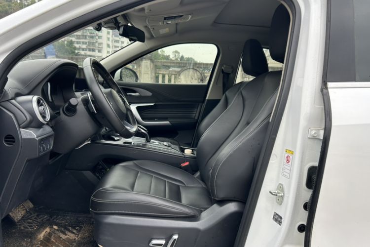 Used Wey VV5 2020 1.5T Two-Wheel Drive Smart Pioneer Interior 4