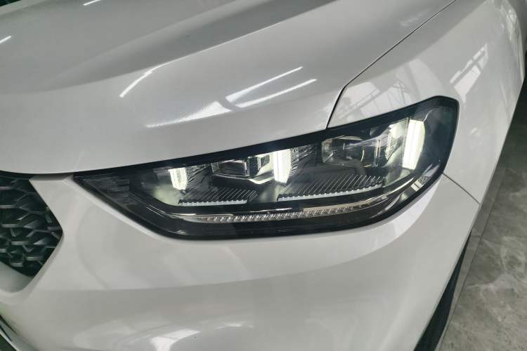 Used Wey VV5 2020 1.5T Two-Wheel Drive Color Pioneer Left Front Headlight