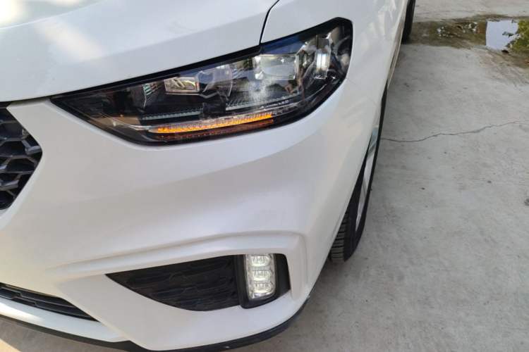 Used Wey VV5 2020 1.5T Two-Wheel Drive Color Pioneer Left Front Headlight