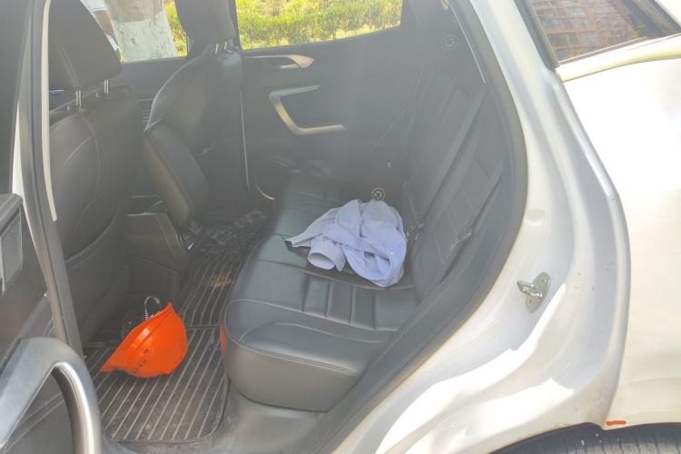 Used Wey VV5 2020 1.5T Two-Wheel Drive Smart Pioneer Left Rear Seat
