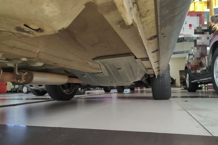 Used Wey VV5 2020 1.5T Two-Wheel Drive Color Pioneer Left Side Sill