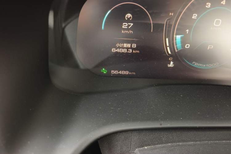 Used Wey VV5 2020 1.5T Two-Wheel Drive Smart Pioneer Odometer Close Up
