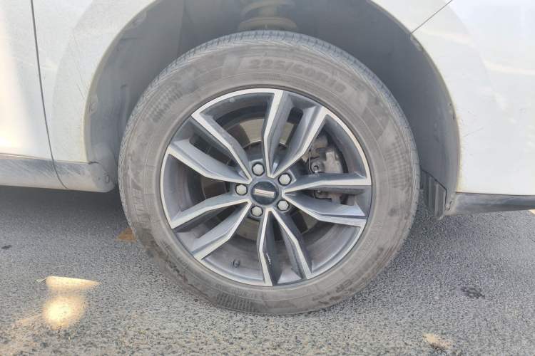 Used Wey VV5 2020 1.5T Two-Wheel Drive Smart Pioneer Right Front Wheel Hub