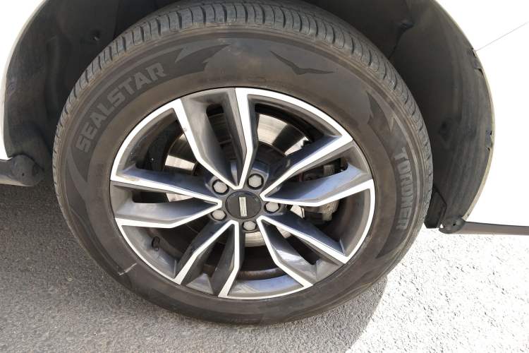 Used Wey VV5 2020 1.5T Two-Wheel Drive Smart Pioneer Right Front Wheel Hub