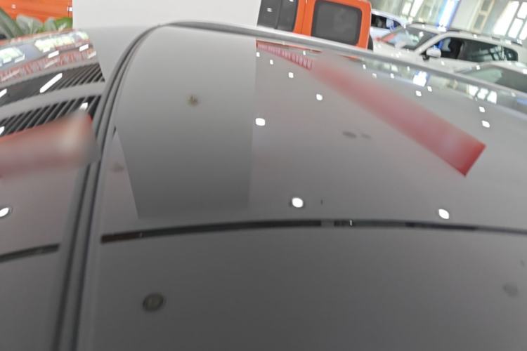 Used Wey VV5 2020 1.5T Two-Wheel Drive Color Pioneer Roof