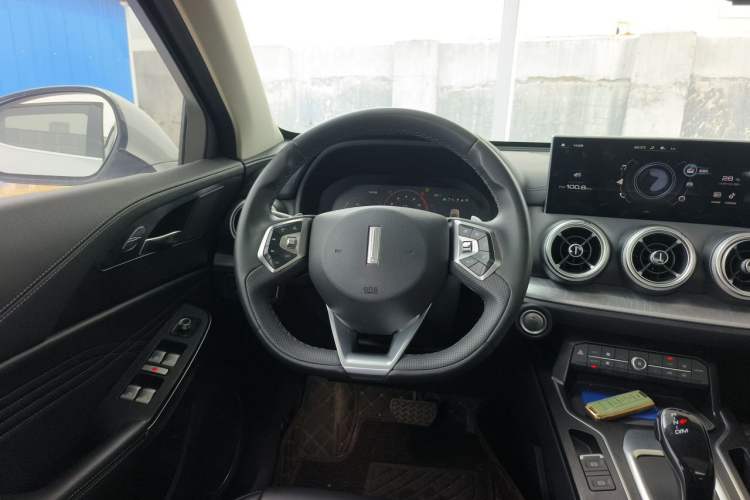 Used Wey VV5 2020 1.5T Two-Wheel Drive Smart Pioneer Steering Wheel