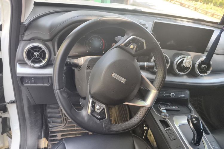 Used Wey VV5 2020 1.5T Two-Wheel Drive Smart Pioneer Steering Wheel