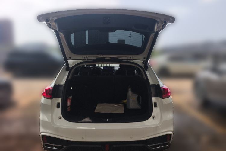Used Wey VV5 2020 1.5T Two-Wheel Drive Smart Pioneer Trunk